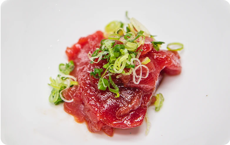 Tuna plated